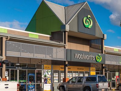 Woolworths Woodford